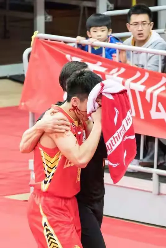 开云体育网页版登录入口-西藏男篮主场大胜,壮大球队斗志