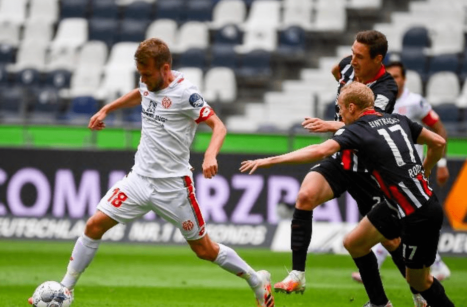 关于斯图加特在主场大胜,实现完美表现的信息 关于斯图加特在主场大胜,实现完美表现的信息