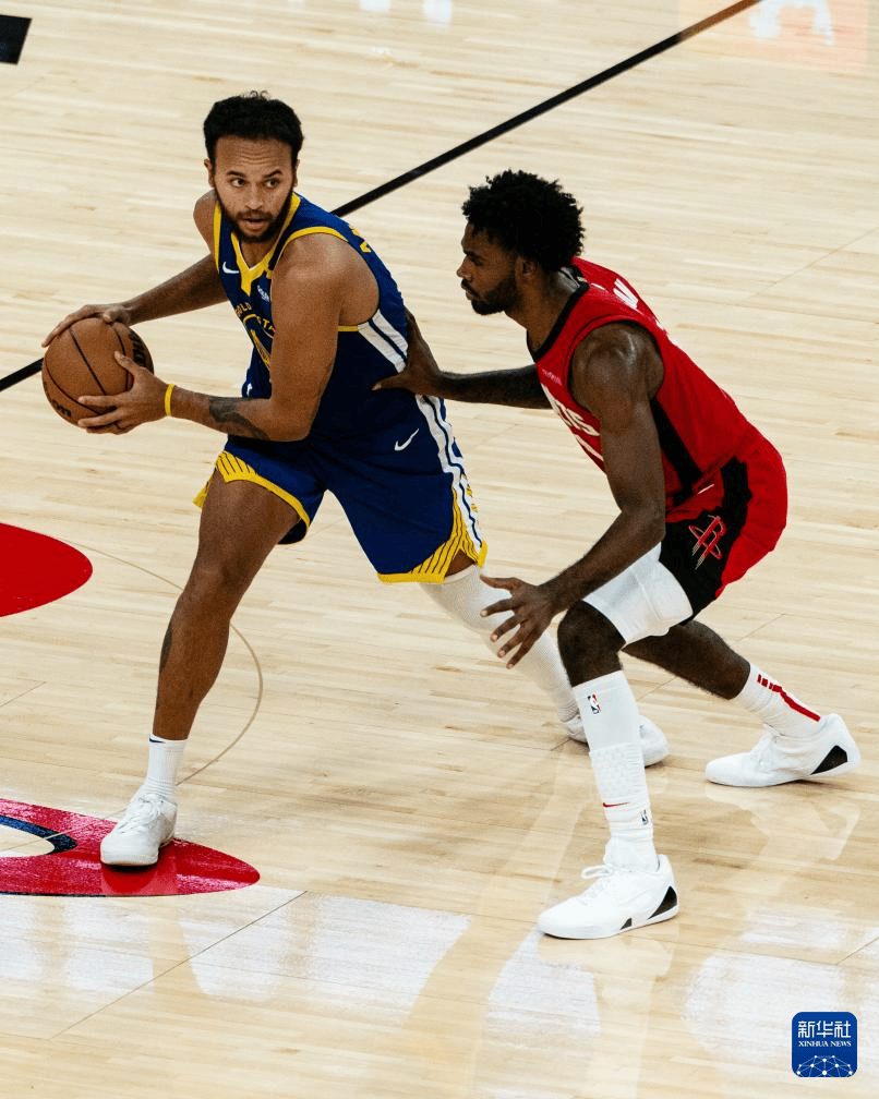 开云体育-包含勇士击败灰狼：库里砍下20+带队成功拿下的词条