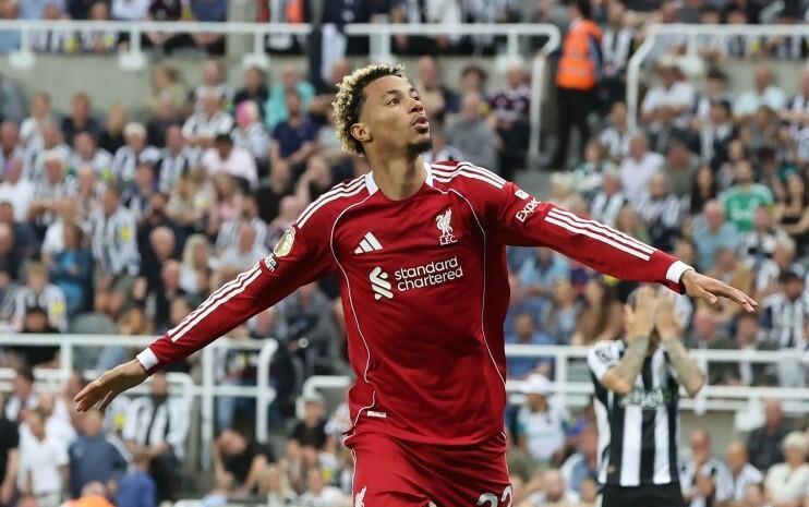 利物浦主场大胜埃弗顿，豪取连胜