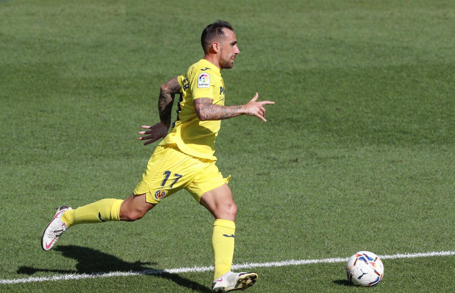 包含帕尔马客场平局，积分榜名次略有上升的词条